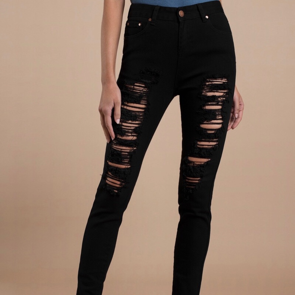 Tobi Overland Distressed Black Skinny Jeans - 26